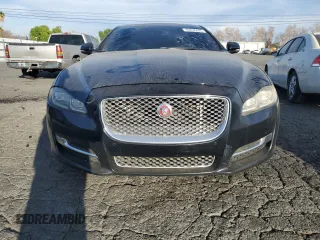 2016 Jaguar XJ Portfolio with VIN SAJWJ2GD3G8V92115, listed as a Copart auction lot 89026695 with 213,927 mi miles and Clean title. Bid and sale history available at DreamBid. Image 5.
