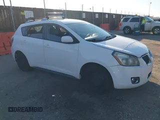 2009 Pontiac Vibe with VIN 5Y2SM67069Z447852, listed as a IAAI auction lot 42641621 with 190,089 mi miles and . Bid and sale history available at DreamBid. Image 1.