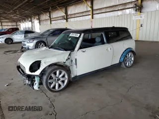2010 MINI Clubman z VIN WMWML3C51ATX52238, wystawiony jako Copart lot #50537605 z przebiegiem 96 000 mil mil oraz Szkoda całkowita • Salvage title. Historia ofert i sprzedaży dostępna na DreamBid. Obrazek 1.