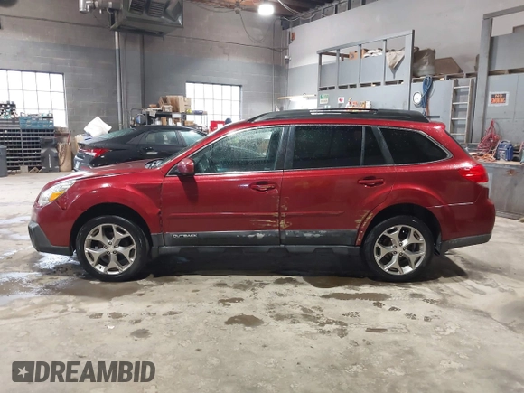 2013 Subaru Outback Premium with VIN 4S4BRBCC7D3319637, listed as a IAAI auction lot 42180996 with 186,705 mi miles and . Bid and sale history available at carsss.com. Image 14.
