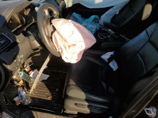 2020 Honda Pilot Touring 8-Passenger with VIN 5FNYF5H98LB007964, listed as a Copart auction lot 88583315 with 83,786 mi miles and Salvage Title. Bid and sale history available at DreamBid. Image 7.