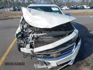 2016 Chevrolet Impala LTZ with VIN 2G1145S30G9179002, listed as a IAAI auction lot 41526125 with 122,177 mi miles. Bid and sale history available at carsss.com. Image 6.