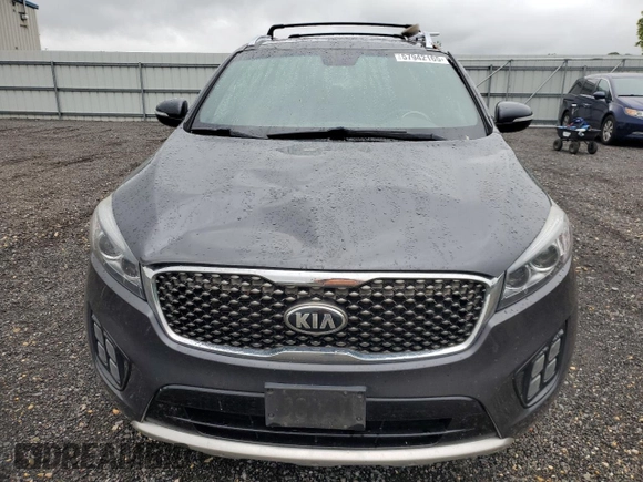 2016 Kia Sorento SX z VIN 5XYPKDA51GG152979, wystawiony jako Copart lot #57942165 z przebiegiem 189 283 mil mil oraz Szkoda całkowita • Salvage title. Historia ofert i sprzedaży dostępna na DreamBid. Obrazek 5.