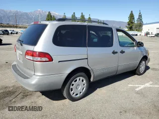 2003 Toyota Sienna CE with VIN 4T3ZF19C83U535893, listed as a Copart auction lot 46493325 with 154,355 mi miles and Salvage Title. Bid and sale history available at carsss.com. Image 3.