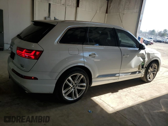 2017 Audi Q7 Prestige z VIN WA1VAAF70HD047931, wystawiony jako Copart lot #48360985 z przebiegiem 113 562 mil mil oraz Szkoda całkowita • Salvage title. Historia ofert i sprzedaży dostępna na DreamBid. Obrazek 3.