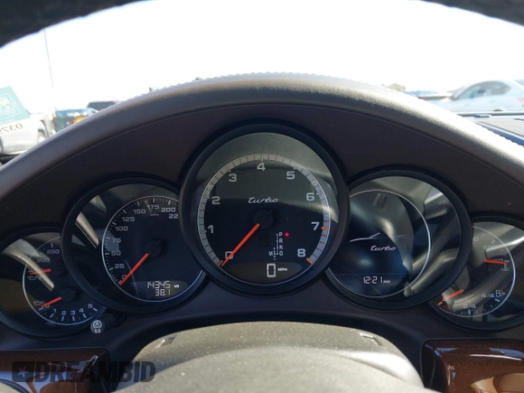 2015 Porsche 911 Turbo with VIN WP0CD2A9XFS178490, listed as a IAAI auction lot 41383315 with 14,345 mi miles. Bid and sale history available at carsss.com. Image 7.