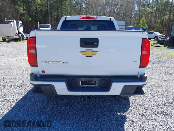 2020 Chevrolet Colorado 2WD LT with VIN 1GCGSCEN4L1132949, listed as a IAAI auction lot 41852903 with 206,115 mi miles and . Bid and sale history available at DreamBid. Image 17.