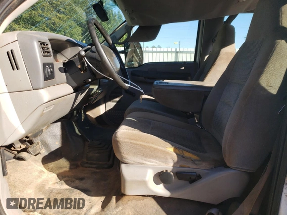 2001 Ford F-250 XL with VIN 1FTNX21L31EA53026, listed as a Copart auction lot 75316914 with 288,919 mi miles and Salvage title. Bid and sale history available at DreamBid. Image 7.