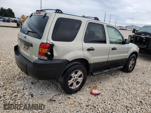 2006 Ford Escape XLT with VIN 1FMYU03Z26KA85627, listed as a Copart auction lot 83552474 with 234,677 mi miles and Clean Title. Bid and sale history available at carsss.com. Image 3.