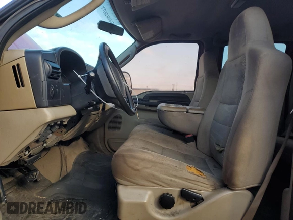2006 Ford Super Duty F-250 XL with VIN 1FTSW20536EC61181, listed as a Copart auction lot 85134034 with 298,975 mi miles and Clean Title. Bid and sale history available at carsss.com. Image 7.