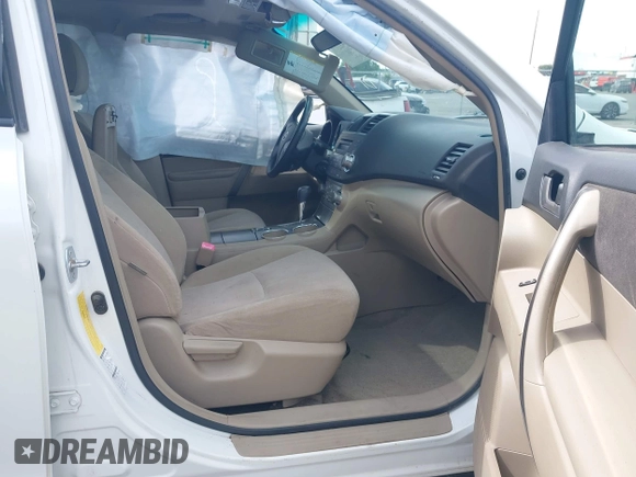 2008 Toyota Highlander Sport with VIN JTEES43A982090613, listed as a IAAI auction lot 42486898 with 129,300 mi miles and . Bid and sale history available at DreamBid. Image 5.