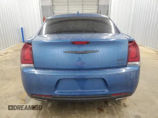 2022 Chrysler 300 Touring L with VIN 2C3CCADG6NH107644, listed as a Copart auction lot 85289554 with 14,238 mi miles and Clean Title. Bid and sale history available at carsss.com. Image 6.