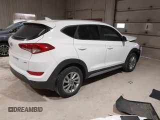 2018 Hyundai Tucson SEL z VIN KM8J3CA47JU809502, wystawiony jako IAAI lot #41777429 z przebiegiem 52 960 mil mil oraz . Historia ofert i sprzedaży dostępna na DreamBid. Obrazek 4.