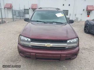 2007 Chevrolet TrailBlazer LS with VIN 1GNDS13SX72104242, listed as a IAAI auction lot 41722203 with 153,526 mi miles. Bid and sale history available at carsss.com. Image 12.
