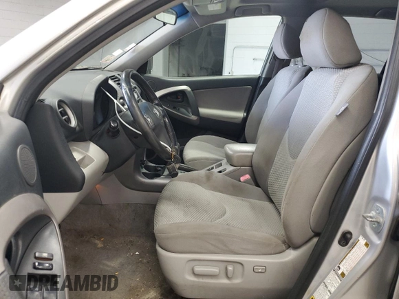 2008 Toyota RAV4 Limited with VIN JTMBD31V886063350, listed as a Copart auction lot 64698555 with 235,040 mi miles and Clean title. Bid and sale history available at DreamBid. Image 7.
