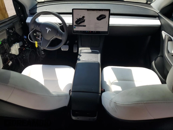 2022 Tesla Model Y Performance with VIN 7SAYGDEF4NF436834, listed as a Copart auction lot 68992234 with 22,171 mi miles and Salvage title. Bid and sale history available at DreamBid. Image 8.