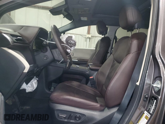 2023 Toyota Sienna Platinum with VIN 5TDESKFC7PS082748, listed as a Copart auction lot 44153015 with 45,382 mi miles and Salvage Title. Bid and sale history available at DreamBid. Image 7.