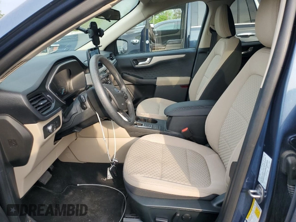 2020 Ford Escape SE with VIN 1FMCU9G61LUC10695, listed as a Copart auction lot 52373225 with 90,949 mi miles and Salvage title. Bid and sale history available at DreamBid. Image 7.
