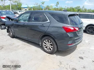 2020 Chevrolet Equinox LT with VIN 2GNAXUEV8L6109417, listed as a IAAI auction lot 41895061 with 105,765 mi miles. Bid and sale history available at carsss.com. Image 3.