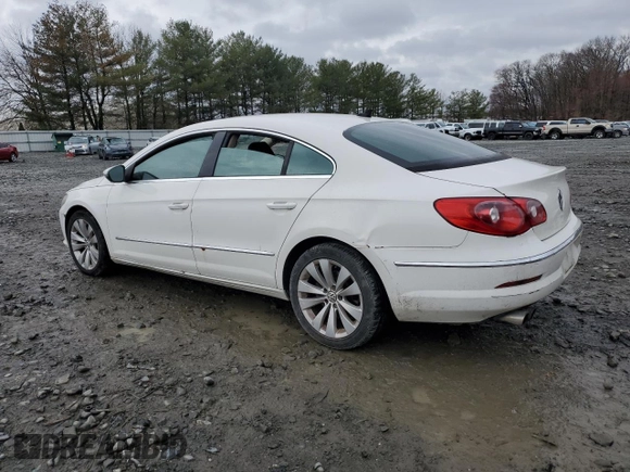 2009 Volkswagen CC Sport with VIN WVWML73C59E568123, listed as a Copart auction lot 48614015 with 186,591 mi miles and Clean Title. Bid and sale history available at DreamBid. Image 2.