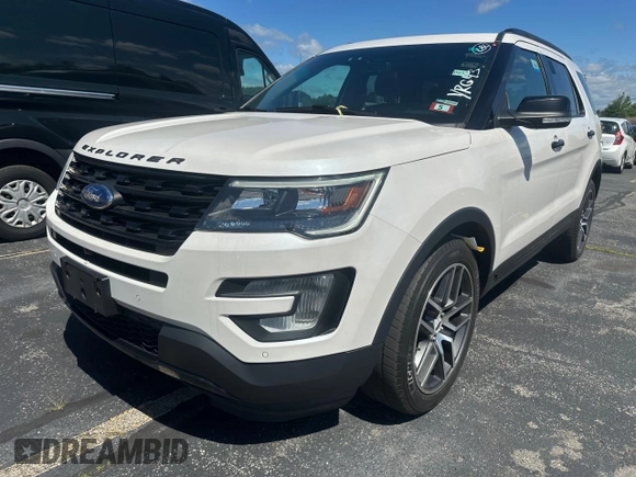 2016 Ford Explorer Sport with VIN 1FM5K8GT2GGD19699, listed as a Copart auction lot 62085355 with 122,772 mi miles and Clean title. Bid and sale history available at DreamBid. Image 2.