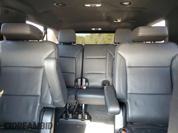 2022 Chevrolet Suburban LT with VIN 1GNSKCKDXNR264437, listed as a Copart auction lot 62835585 with 59,520 mi miles and Non repairable. Bid and sale history available at DreamBid. Image 10.