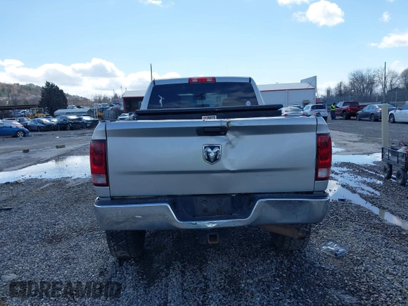 2015 Ram 2500 Tradesman with VIN 3C6UR5CL9FG511132, listed as a IAAI auction lot 41708395 with 156,833 mi miles and . Bid and sale history available at DreamBid. Image 16.