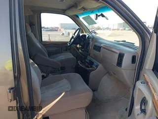2002 Chevrolet Express with VIN 1GBFG15R421225008, listed as a IAAI auction lot 41989417 with 156,936 mi miles. Bid and sale history available at carsss.com. Image 5.