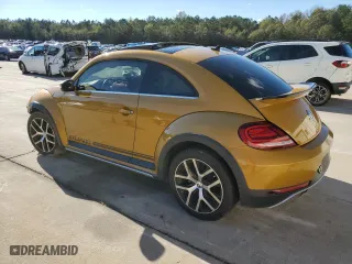 2018 Volkswagen Beetle Dune with VIN 3VWSD7AT2JM709801, listed as a Copart auction lot 80527994 with 0 mi miles and Salvage Title. Bid and sale history available at carsss.com. Image 2.