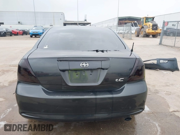 2006 Scion tC z VIN JTKDE167160072405, wystawiony jako IAAI lot #41861950 z przebiegiem 292 742 mil mil oraz . Historia ofert i sprzedaży dostępna na DreamBid. Obrazek 17.