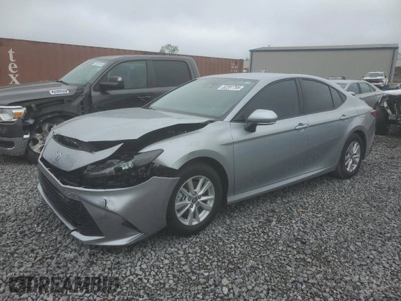2025 Toyota Camry LE with VIN 4T1DAACKXSU043785, listed as a Copart auction lot 52207785 with 9,410 mi miles and Salvage Title. Bid and sale history available at DreamBid. Image 1.