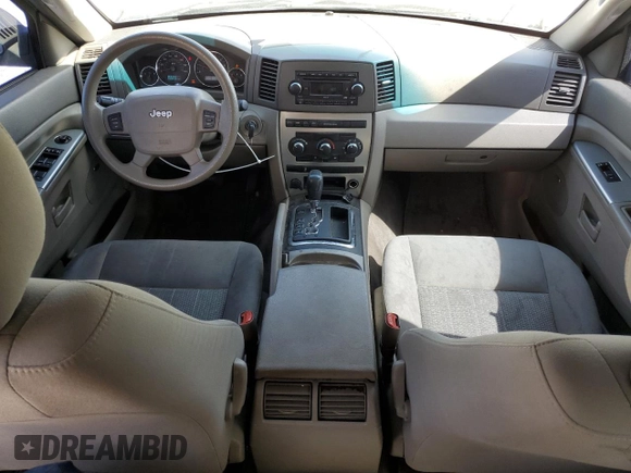 2007 Jeep Grand Cherokee Laredo z VIN 1J8GR48K17C596514, wystawiony jako Copart lot #54404755 z przebiegiem 230 033 mil mil oraz Szkoda całkowita • Salvage title. Historia ofert i sprzedaży dostępna na DreamBid. Obrazek 8.