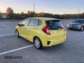 2015 Honda Fit LX with VIN 3HGGK5G51FM725668, listed as a Copart auction lot 87524975 with 152,940 mi miles and Clean Title. Bid and sale history available at carsss.com. Image 3.
