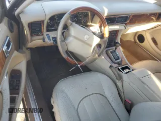 1995 Jaguar XJ with VIN SAJKX1747SC722815, listed as a Copart auction lot 83743934 with Not Provided miles and Clean Title. Bid and sale history available at DreamBid. Image 8.