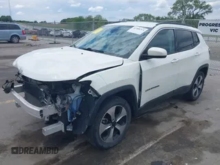 2018 Jeep Compass Altitude with VIN 3C4NJDBB4JT232968, listed as a IAAI auction lot 42388364 with 89,942 mi miles and . Bid and sale history available at DreamBid. Image 17.