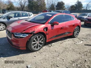 2020 Jaguar I-PACE SE with VIN SADHC2S12L1F80529, listed as a Copart auction lot 44976025 with 33,722 mi miles and Salvage Title. Bid and sale history available at carsss.com. Image 1.