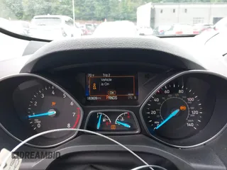 2018 Ford Escape Titanium с VIN 1FMCU9J93JUB18374, выставлен на аукционе IAAI как лот 42652204 с пробегом 63 609 миль миль и . История ставок и продаж доступна на DreamBid. Изображение 7.