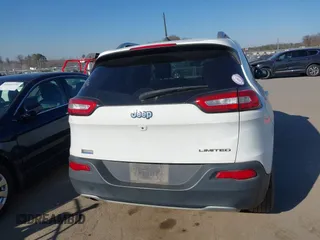 2017 Jeep Cherokee Limited with VIN 1C4PJLDB5HW534225, listed as a IAAI auction lot 41653438 with 126,611 mi miles. Bid and sale history available at carsss.com. Image 16.