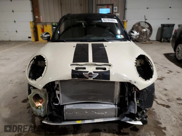2017 MINI Hardtop 4 Door Cooper S z VIN WMWXU3C52H2D31688, wystawiony jako Copart lot #85785404 z przebiegiem 69 849 mil mil oraz Szkoda całkowita • Salvage title. Historia ofert i sprzedaży dostępna na DreamBid. Obrazek 5.