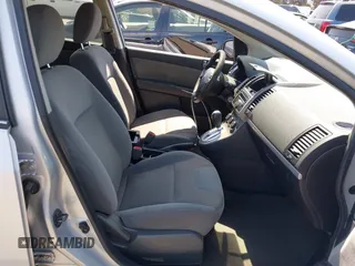 2011 Nissan Sentra SR with VIN 3N1AB6AP1BL715987, listed as a IAAI auction lot 41988431 with 189,903 mi miles and . Bid and sale history available at DreamBid. Image 5.