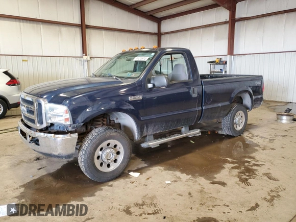 2006 Ford F-250 XL z VIN 1FTNF21586EB14334, wystawiony jako Copart lot #44016915 z przebiegiem 101 927 mil mil oraz Szkoda całkowita • Salvage title. Historia ofert i sprzedaży dostępna na DreamBid. Obrazek 1.
