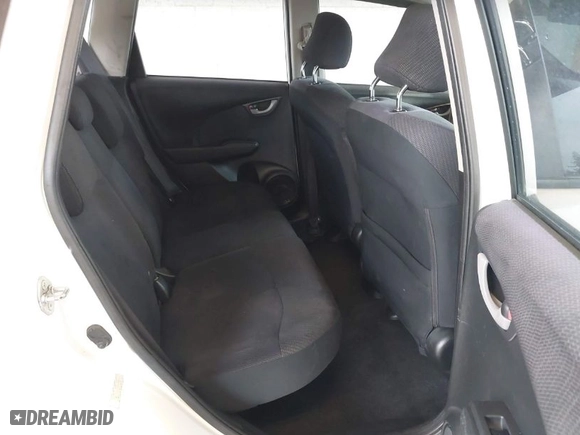 2013 Honda Fit Sport with VIN JHMGE8H51DC055865, listed as a IAAI auction lot 41904400 with 280,556 mi miles. Bid and sale history available at carsss.com. Image 8.