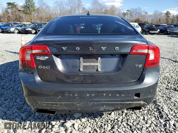 2014 Volvo S60 T5 with VIN YV1612FSXE1290142, listed as a Copart auction lot 85315824 with 111,492 mi miles and Salvage Title. Bid and sale history available at carsss.com. Image 6.