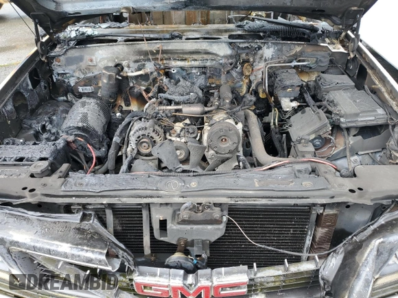 2000 GMC Sierra 1500 with VIN 1GTGC34R2YR191556, listed as a Copart auction lot 52346615 with Not Provided miles and Salvage Title. Bid and sale history available at DreamBid. Image 11.