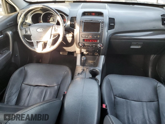 2013 Kia Sorento EX with VIN 5XYKUDA63DG371371, listed as a Copart auction lot 85863984 with 180,749 mi miles and Clean Title. Bid and sale history available at carsss.com. Image 8.