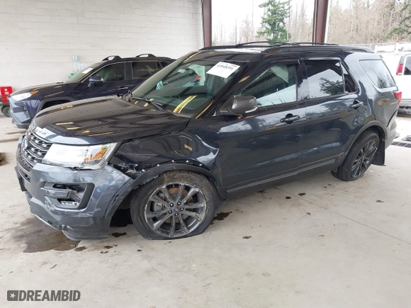 2017 Ford Explorer XLT with VIN 1FM5K8D85HGD91711, listed as a IAAI auction lot 41848391 with 106,577 mi miles. Bid and sale history available at carsss.com. Image 17.