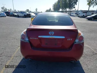 2007 Nissan Altima 2.5 with VIN 1N4AL21E37N412840, listed as a IAAI auction lot 42017823 with 186,584 mi miles. Bid and sale history available at carsss.com. Image 16.