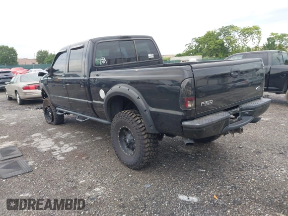 2004 Ford F-250 XL with VIN 1FTNW21LX4EA11928, listed as a IAAI auction lot 42698548 with 196,172 mi miles and . Bid and sale history available at DreamBid. Image 3.