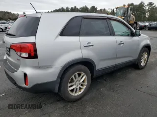 2014 Kia Sorento LX with VIN 5XYKT3A67EG445972, listed as a Copart auction lot 48033185 with 174,544 mi miles and Salvage Title. Bid and sale history available at carsss.com. Image 3.