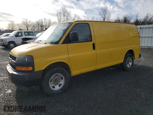 2018 Chevrolet Express Cargo Van with VIN 1GCWGAFG5J1316473, listed as a Copart auction lot 48440095 with 283,565 mi miles and Salvage Title. Bid and sale history available at carsss.com. Image 1.